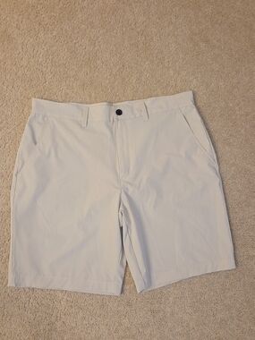 Tommy Bahama White Flat-Front Performance Shorts